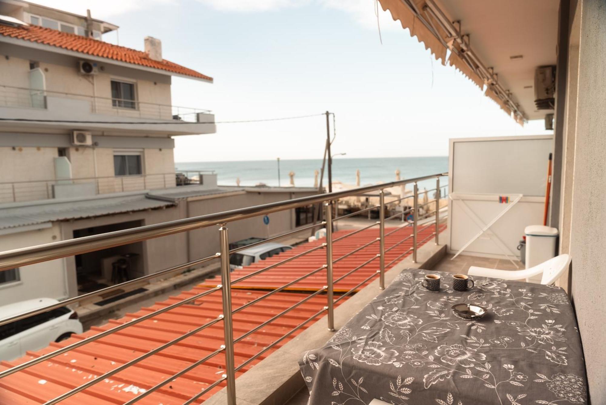 Aktis Sea View Studios Peraía Esterno foto