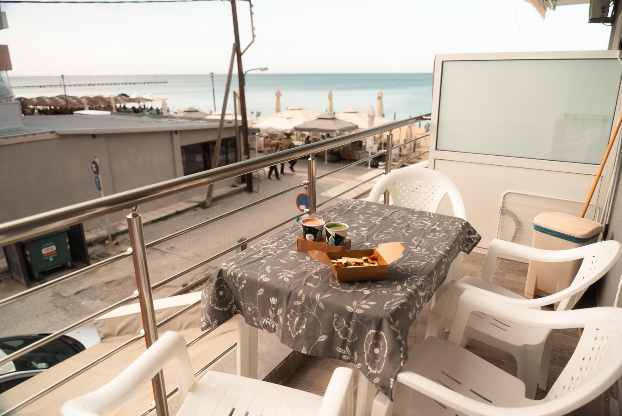 Aktis Sea View Studios Peraía Esterno foto
